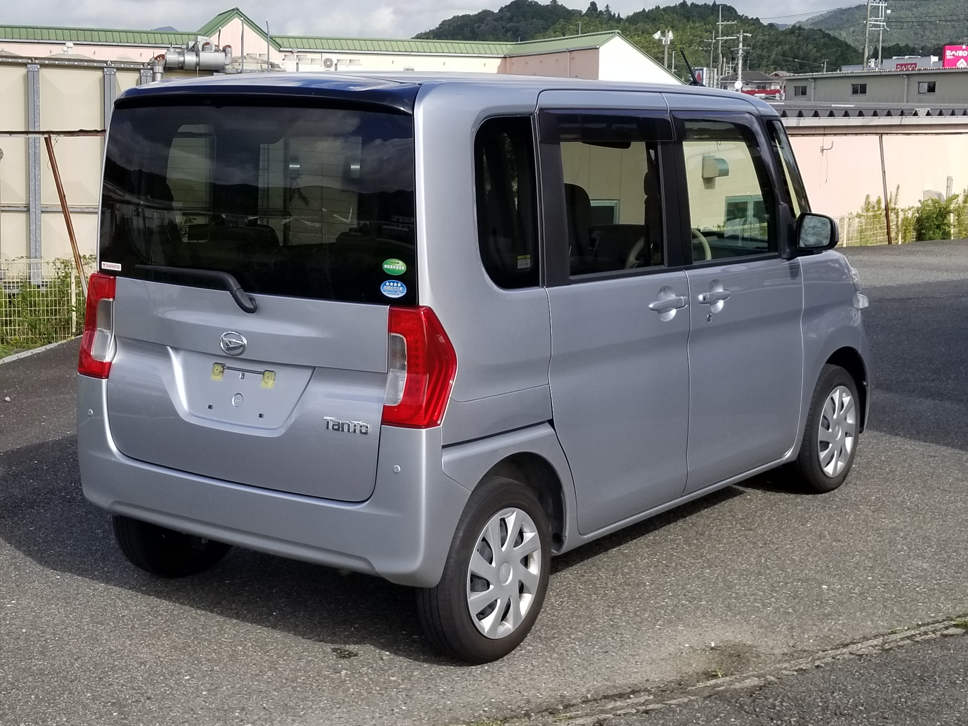 H29年 ダイハツ タント Xターボ ｓａ 篠山市の中古車販売 ササヤマサービス